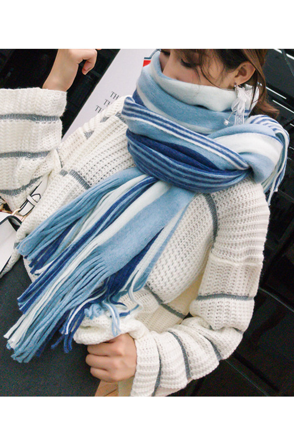 Women Tassel Decorated Long Length Stripe Pattern Cashmere Muffler