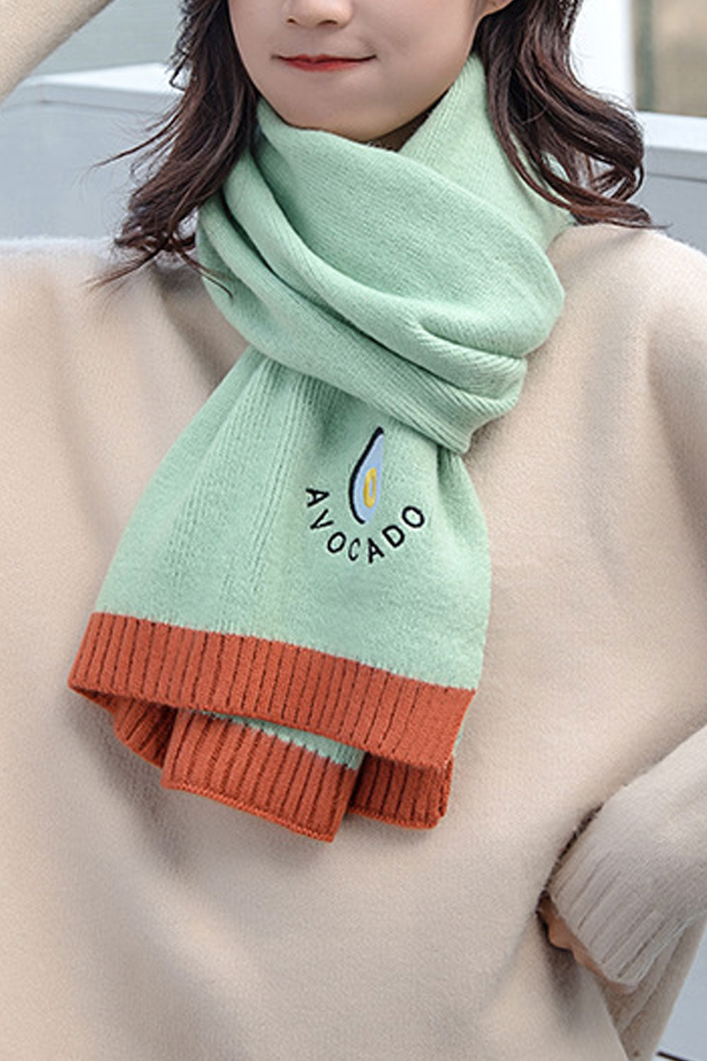 Women Soft Embroidered Pattern Warm Comfortable Muffler