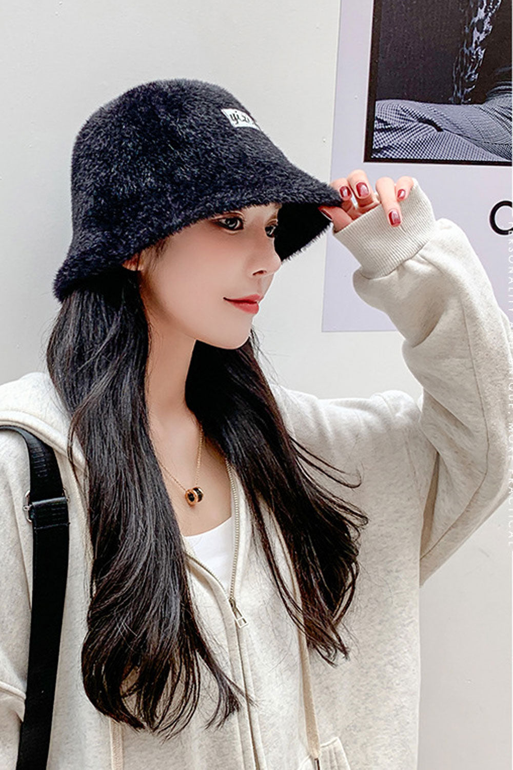 Women Trendy Bucket Styled Classic Solid Pattern Beret Hat