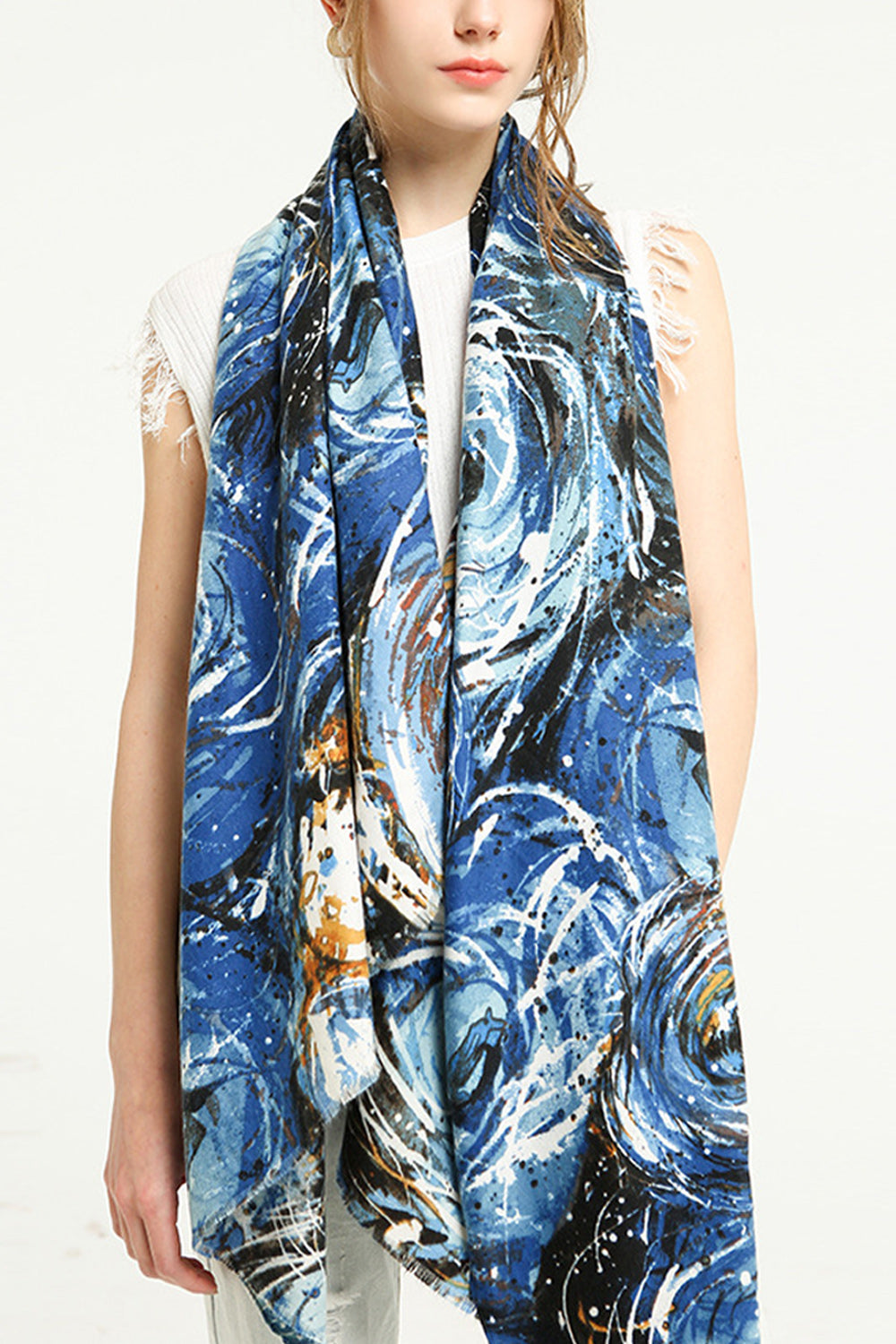 Women Magnificent Styled Printed Pattern Warm Muffler