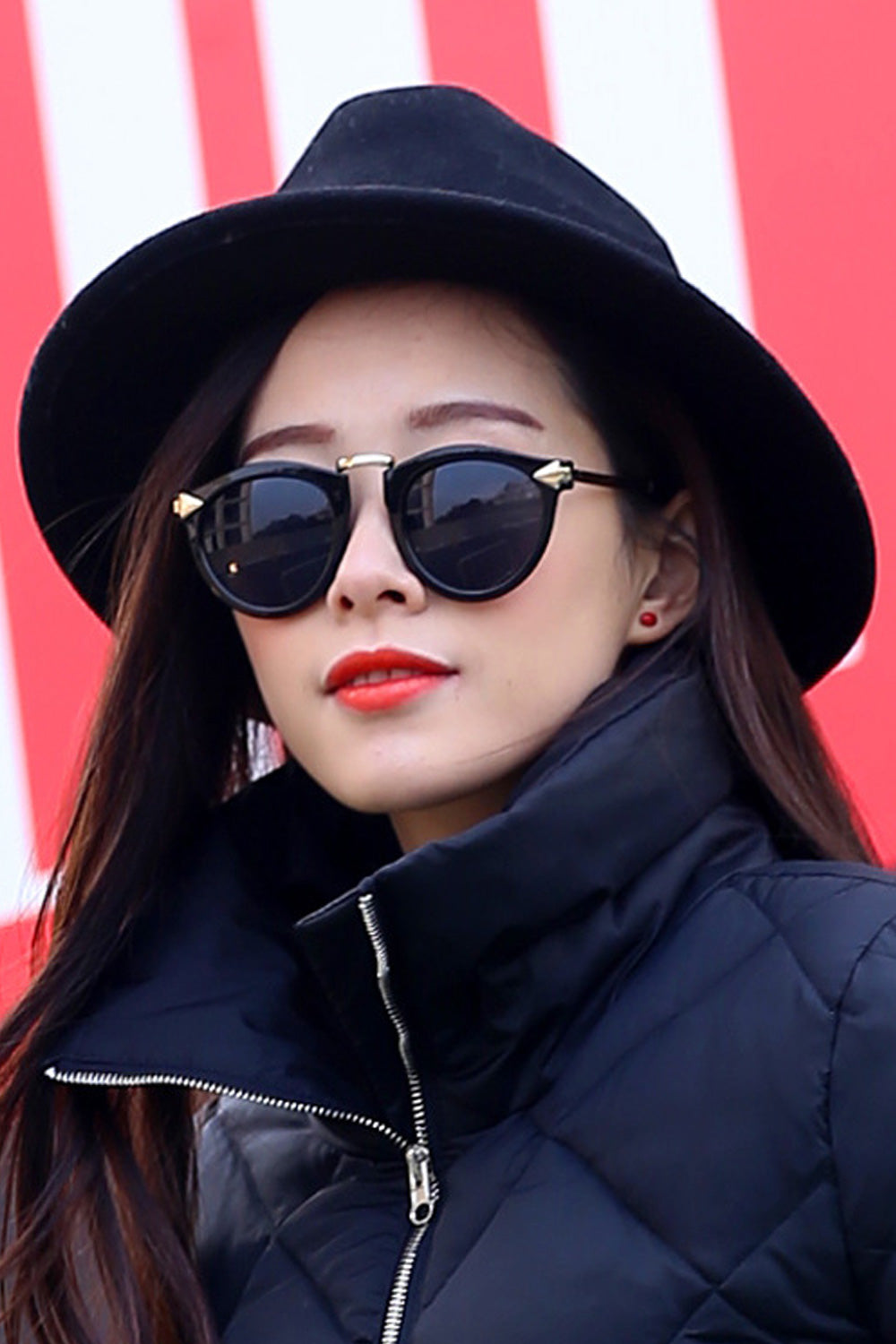 Women Solid Pattern Classy Casual Beret Hat