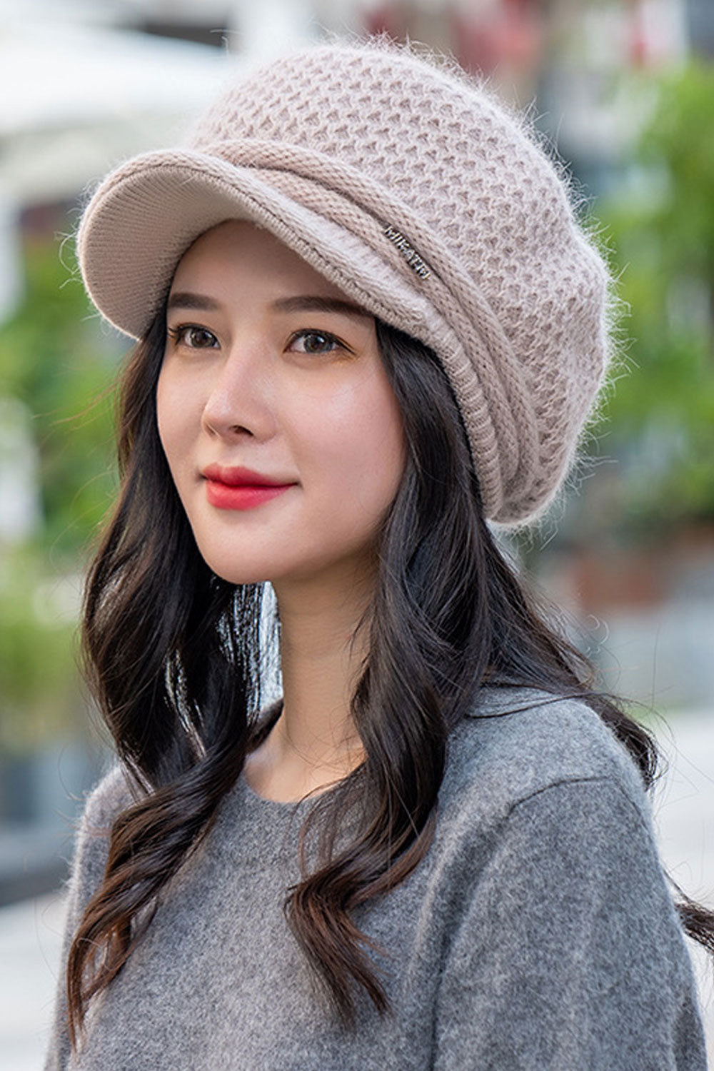 Women Solid Colored Beautiful Warm Thick Material Beret Hat