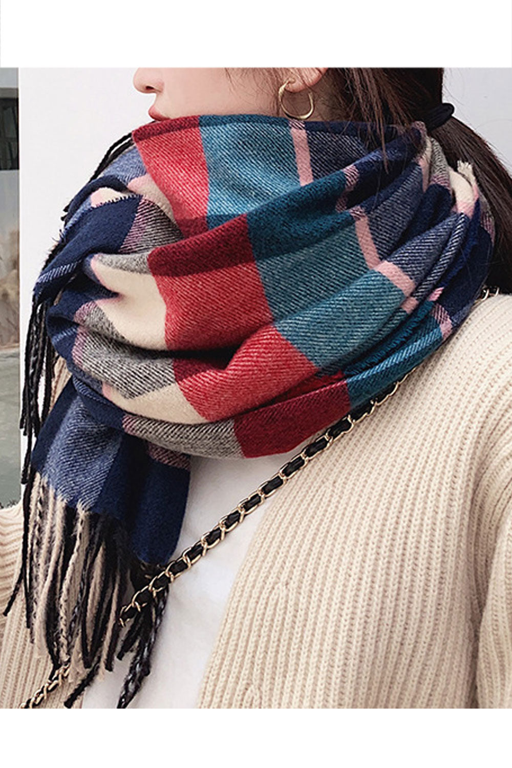 Women Trendy Plaid Pattern Long Length Tassel Decorated Soft Muffler