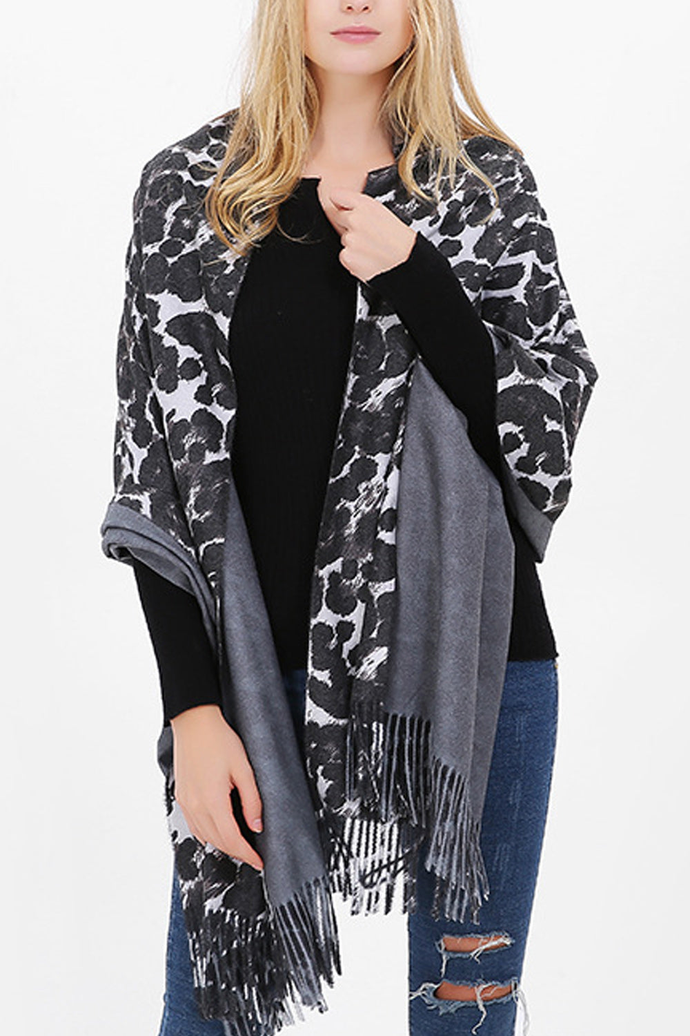 Women Pretty Leopard Pattern Tassel Decorated Long Length Muffler