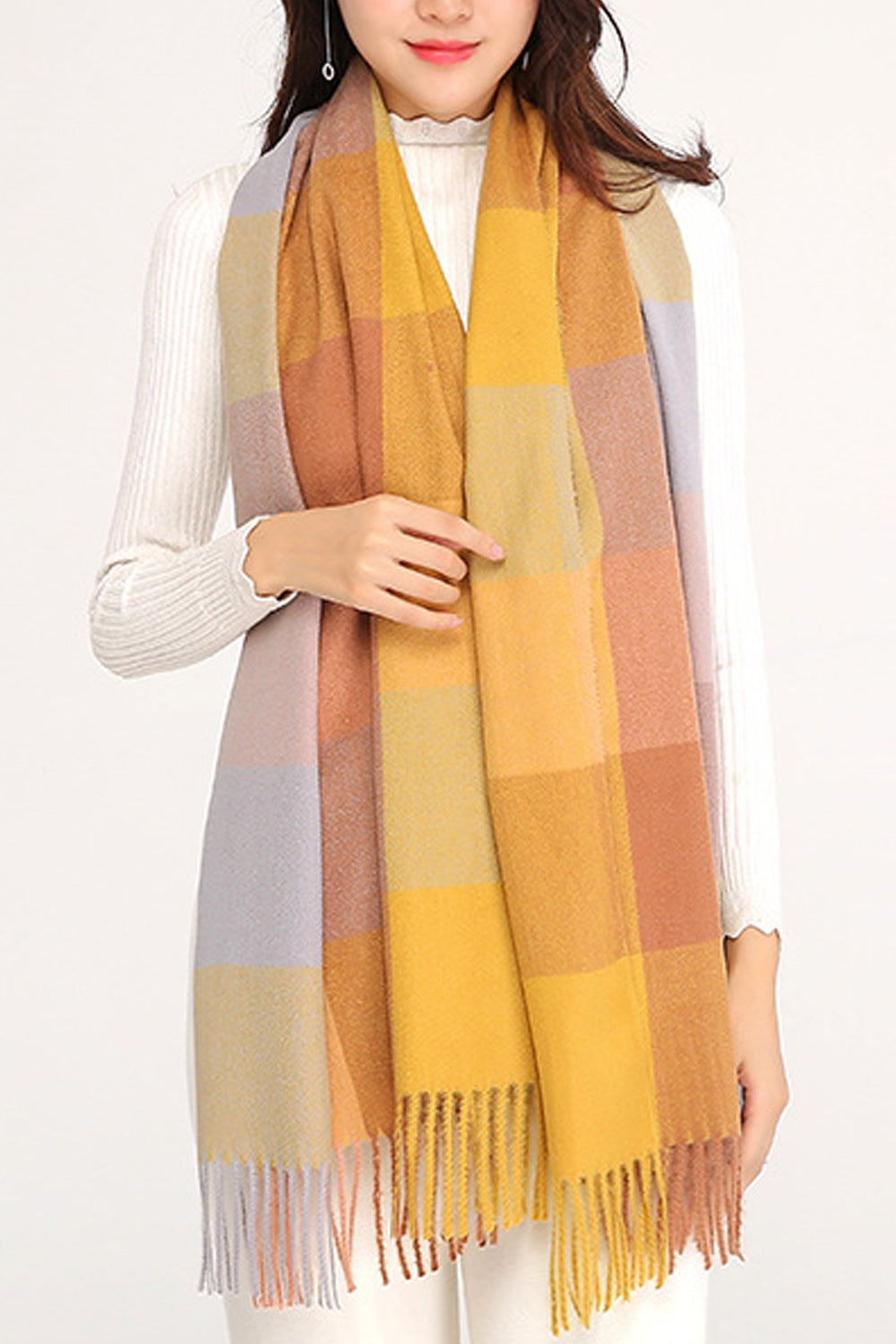 Women Casual Thick Tassel Decorated Plaid Pattern Elegant Muffler