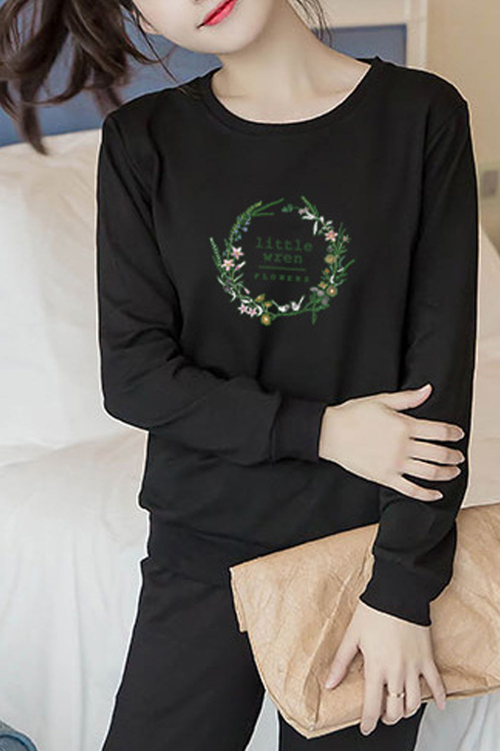 Women Soft Comfortable Long Sleeve Printed Style Autumn Season Sweatshirt