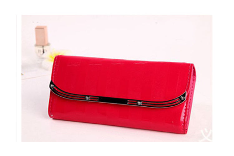WOMEN'S NEW PATENT LEATHER FIRE REDWALLETS
