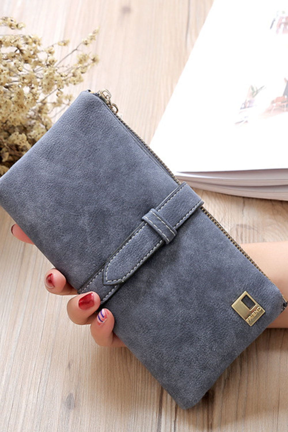 Women Retro Folds Multi-Card Wallet