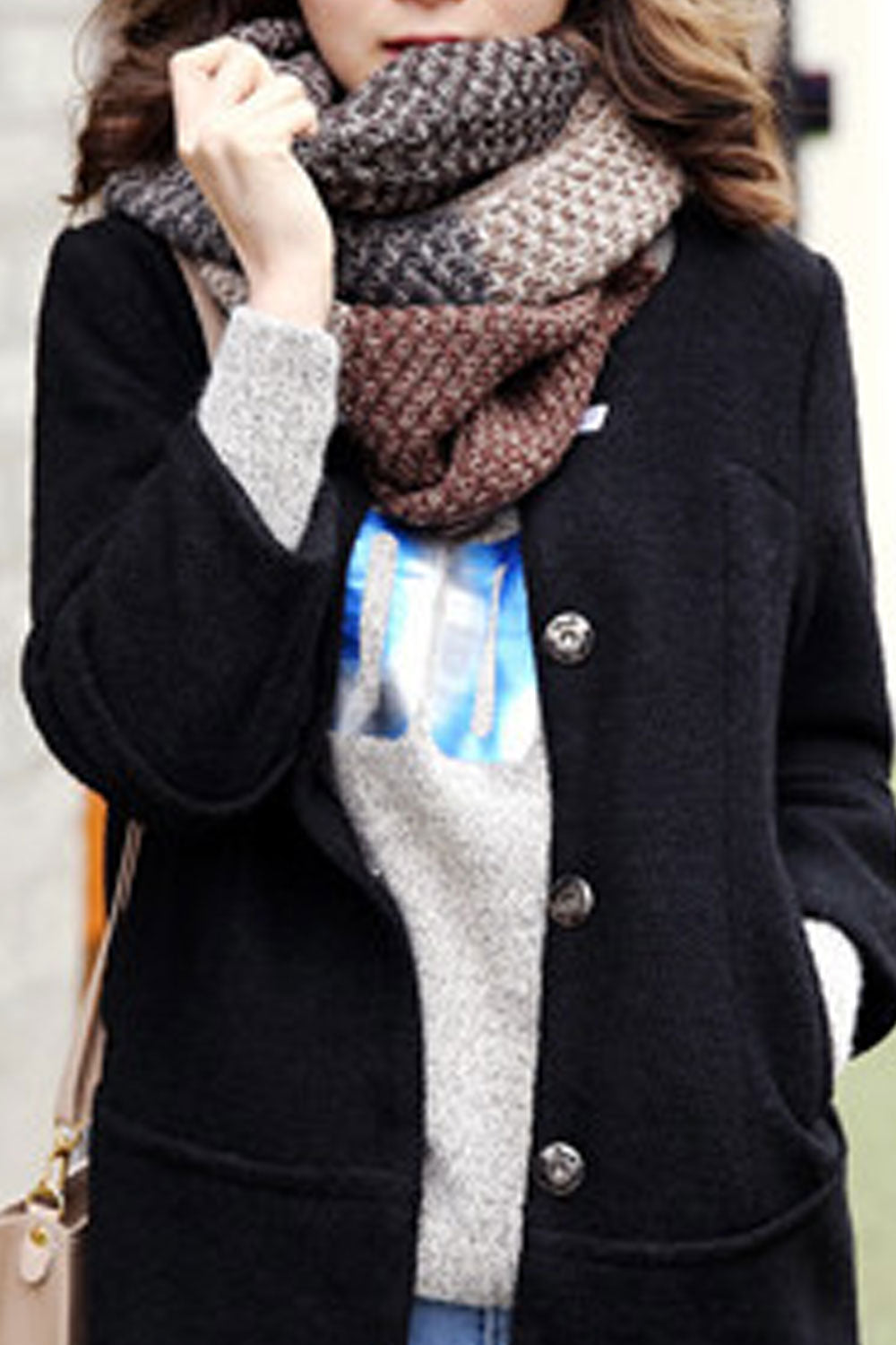 Women Color Contrast Thick Fashion Muffler