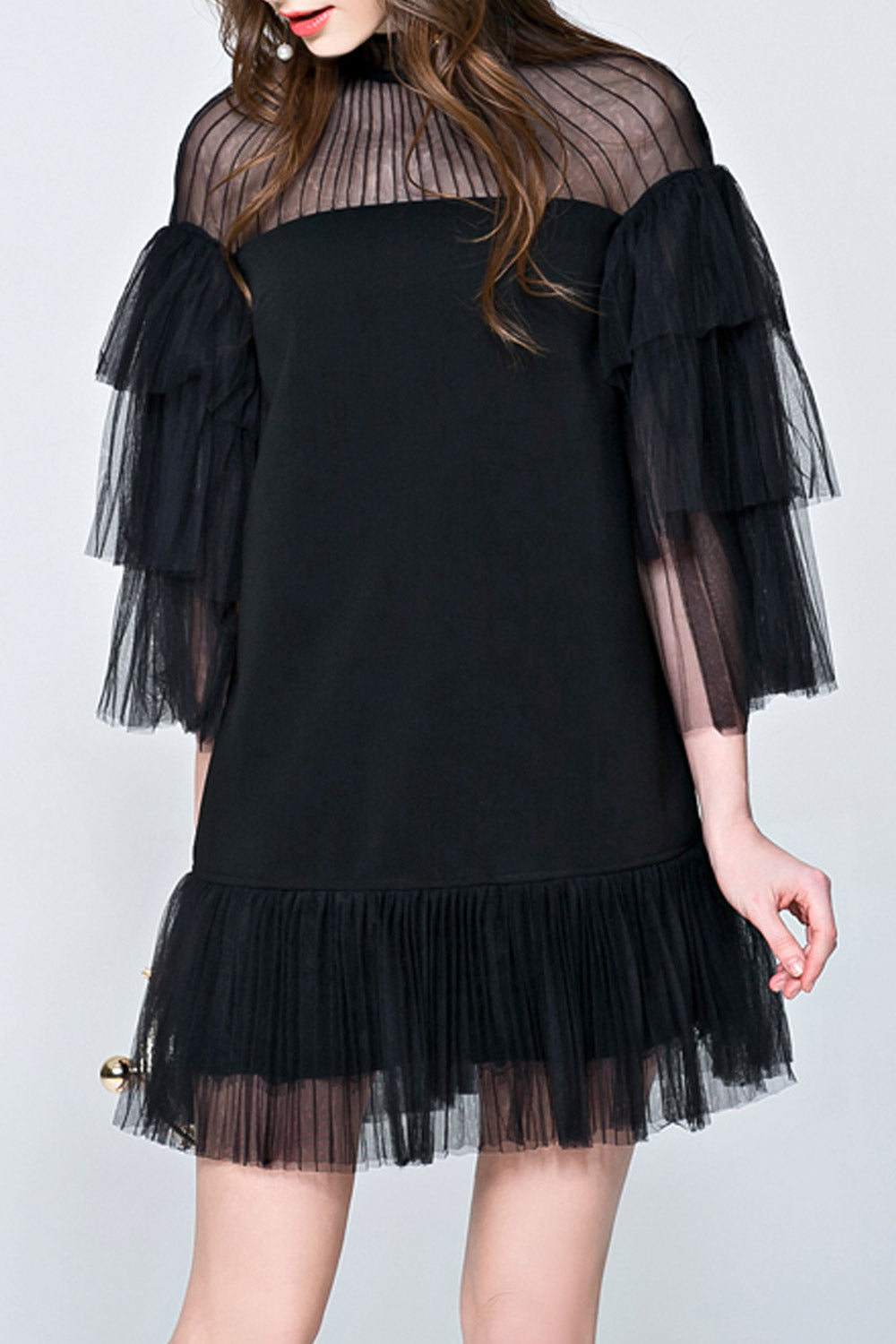 Women Sheered Neck Ruffled Loose Dress