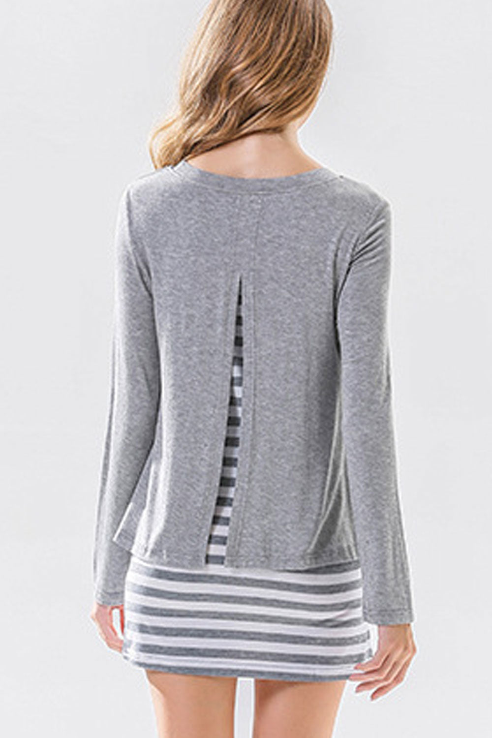 Women Round Neck Striped Hem Top
