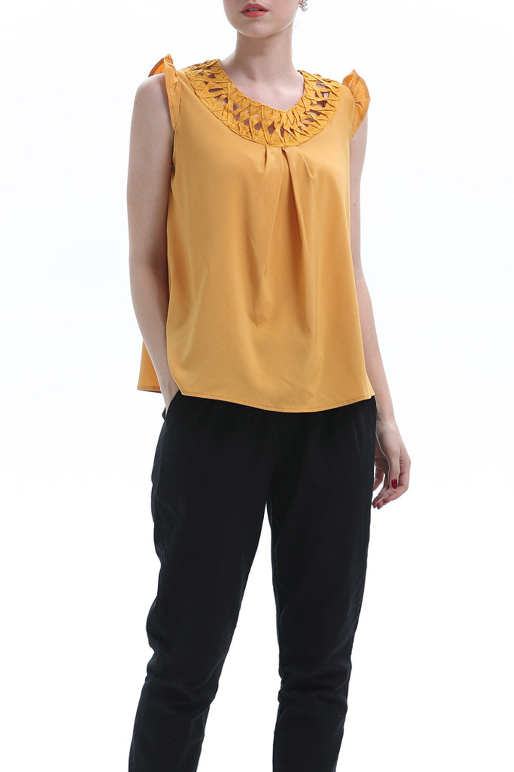 Women Ruffled Sleeveless Fashion Top