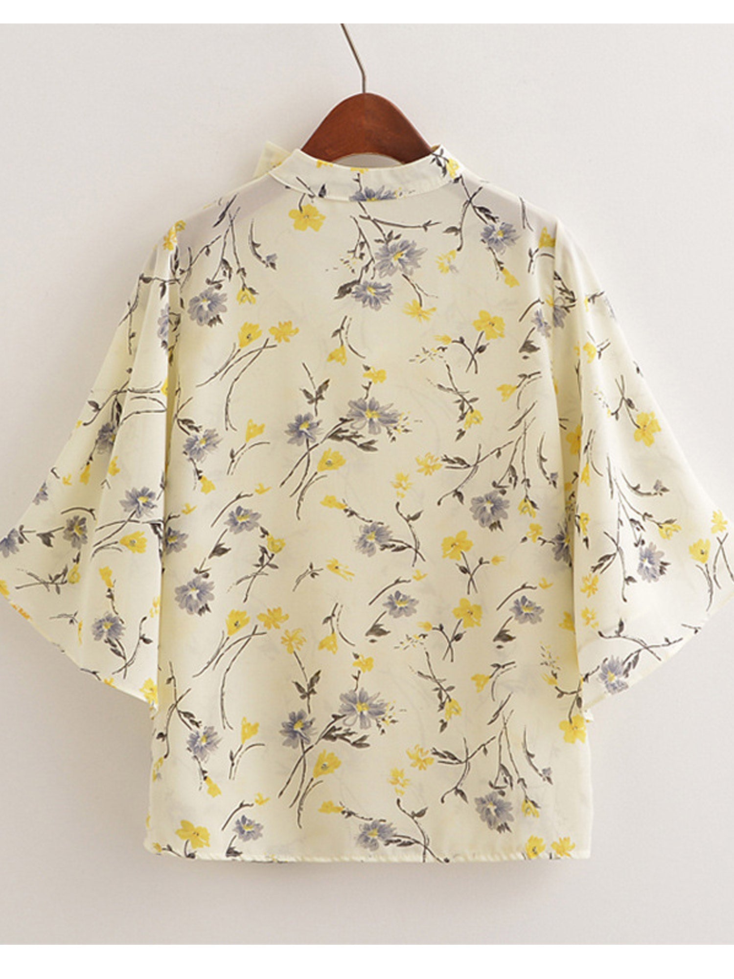 Women V-Collar Loose Sleeve Printed Chiffon Top