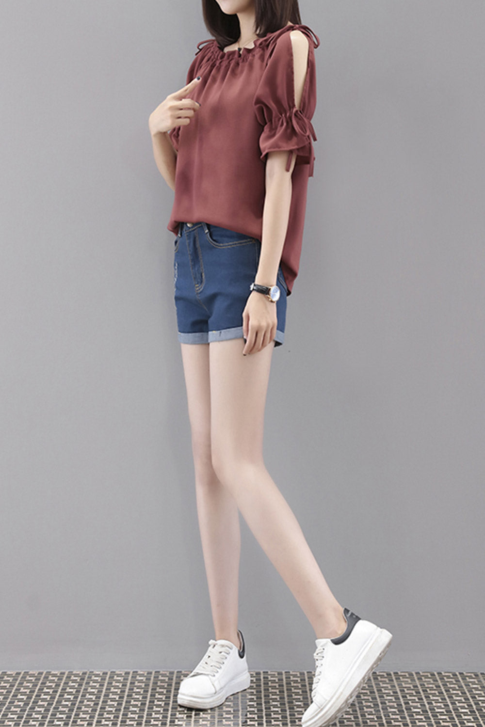 Women Tie Sleeve Round Neck Summer Blouse