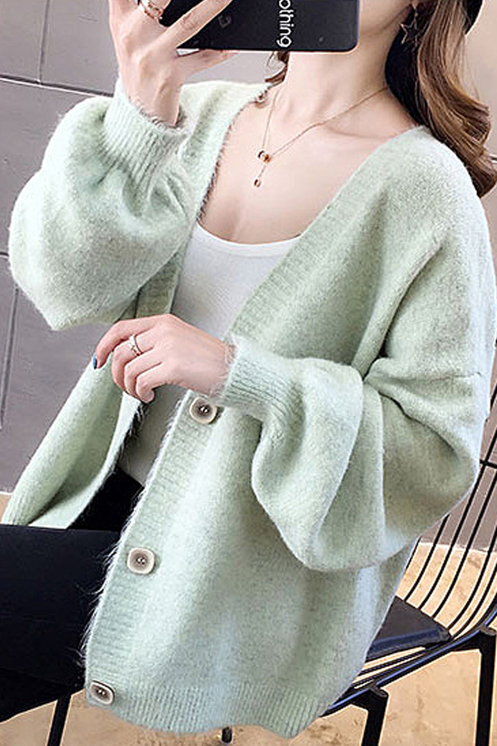Women Modish Solid Color Button Closure Cardigan