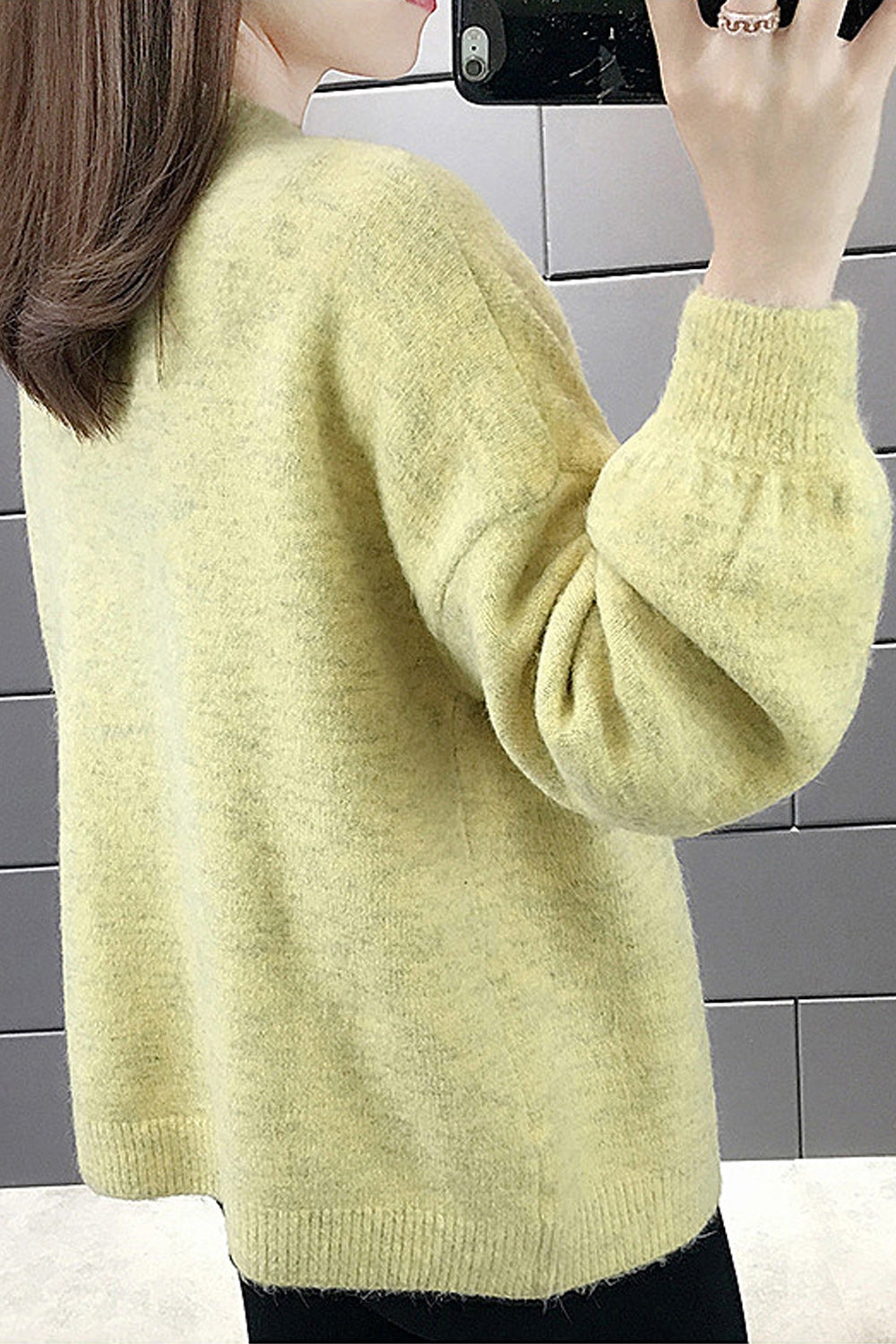 Women Modish Solid Color Button Closure Cardigan