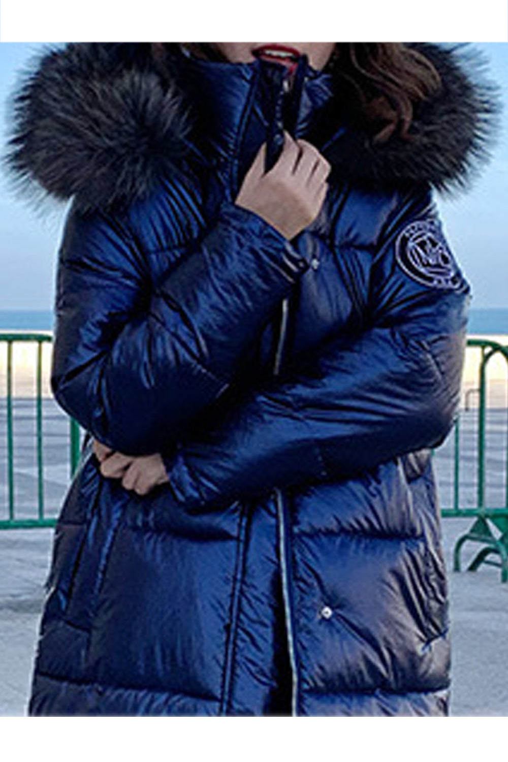 Women Thick Padded Cotton Hooded Winter Jacket