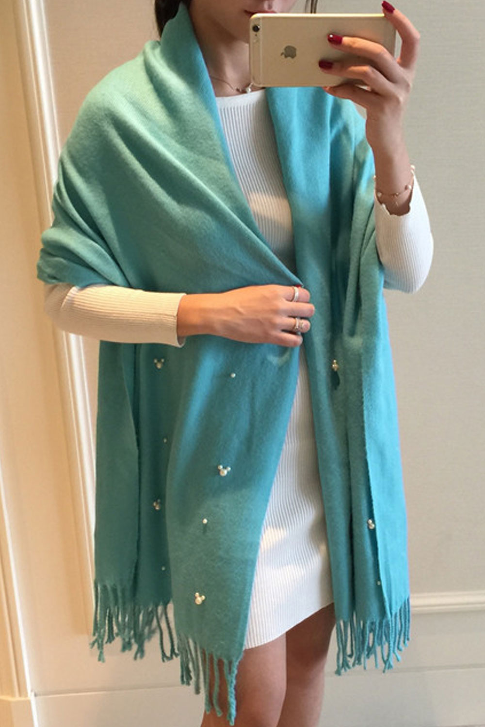 Women Solid Color Tassel Pearl Decorated Warm & Thick Shawl