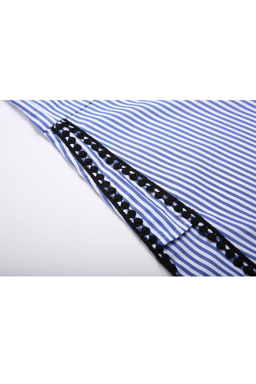Women Lovely Stand Collar Striped Pattern Top