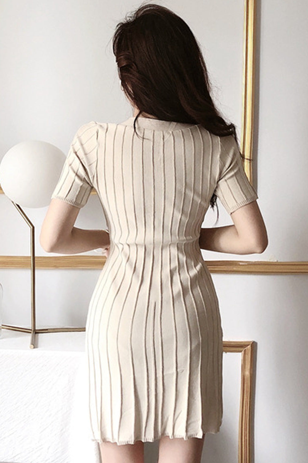 Women Stylish Stripe Pattern Solid Color V-Neck Button Closure Slim Fit Dress