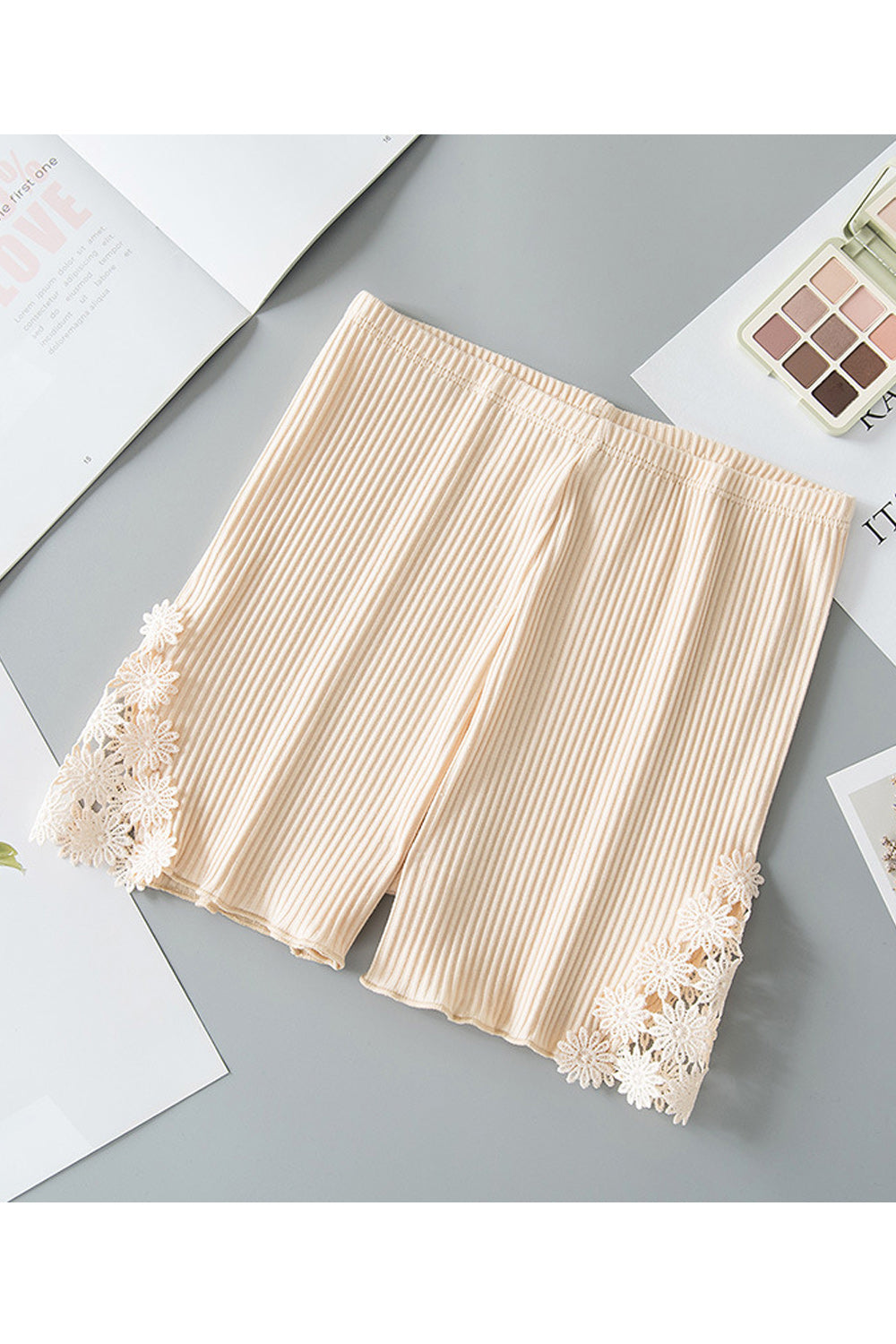 Women Embroidered Lace Stretchable Material Fashion Short