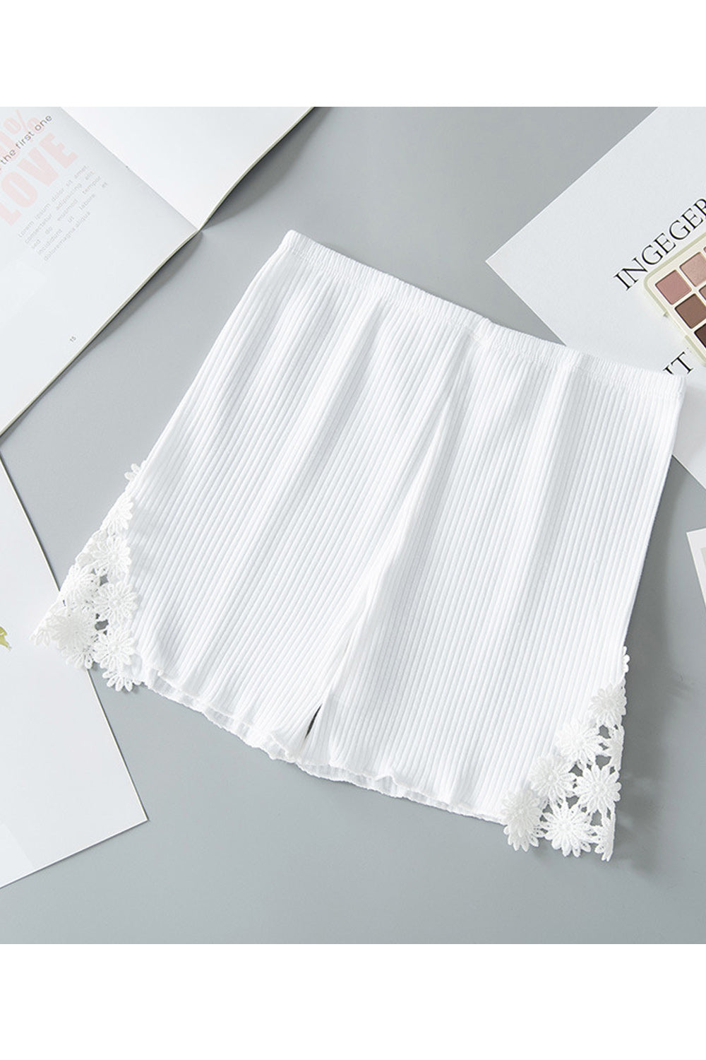 Women Embroidered Lace Stretchable Material Fashion Short