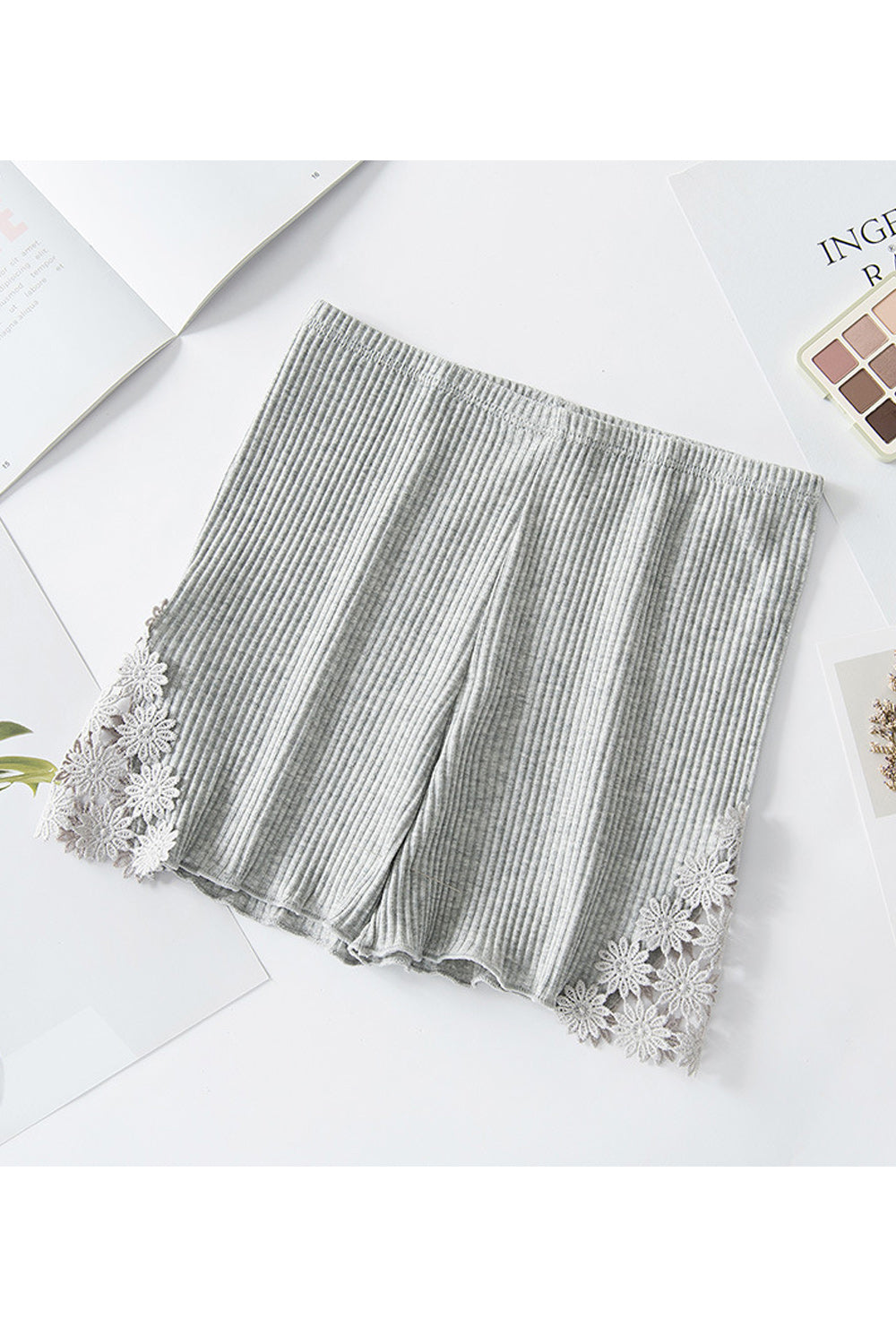 Women Embroidered Lace Stretchable Material Fashion Short