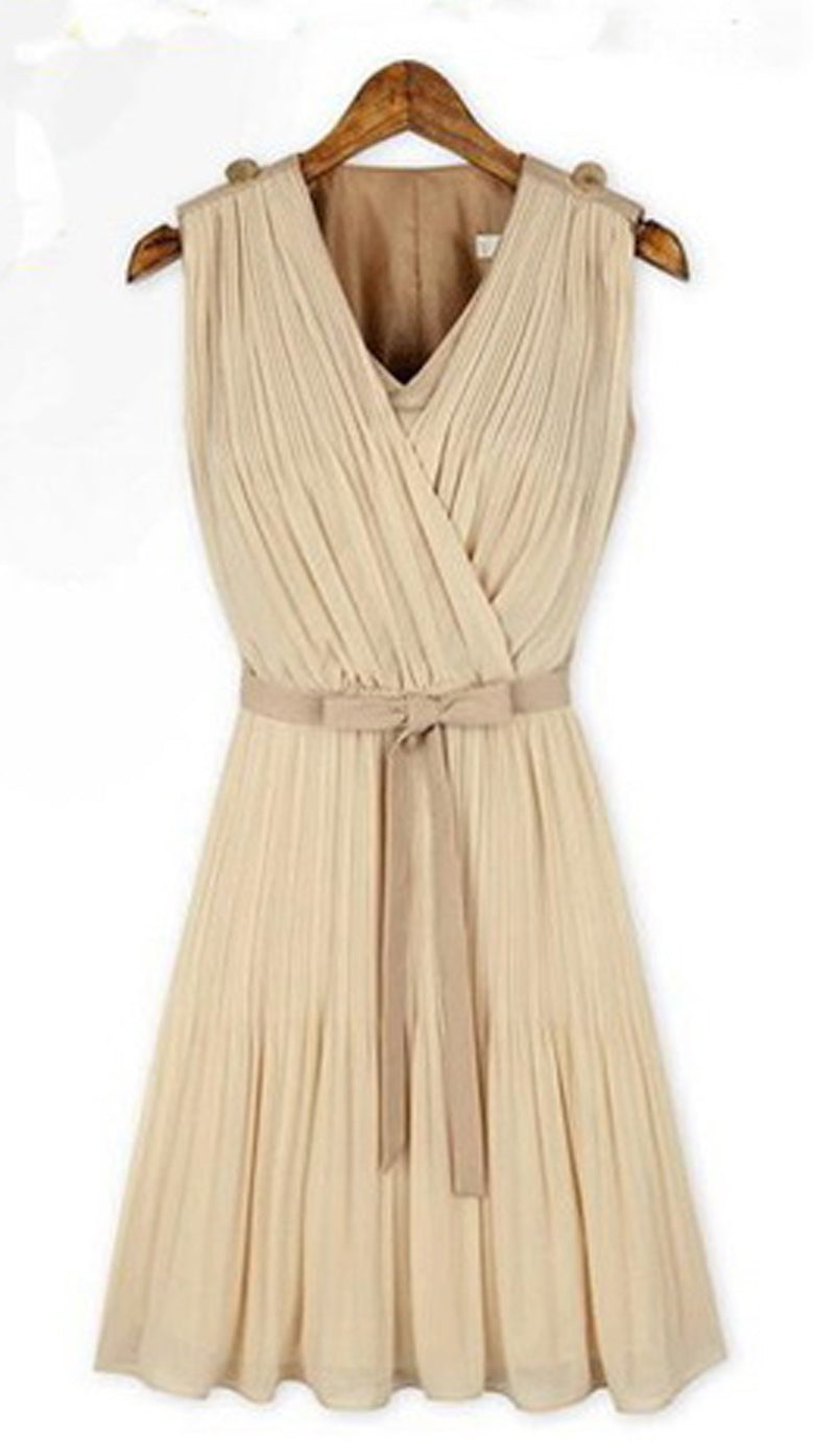 Women's Sleeveless V-Neck Pleated Dress