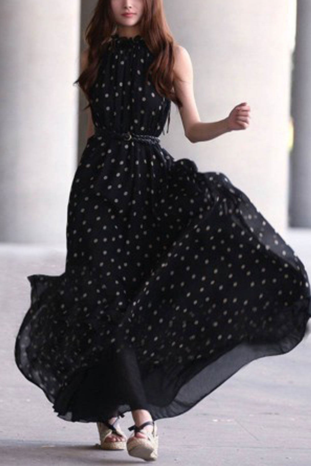 Women Wave Point Collar Neck Big Swing Doted Dress Black