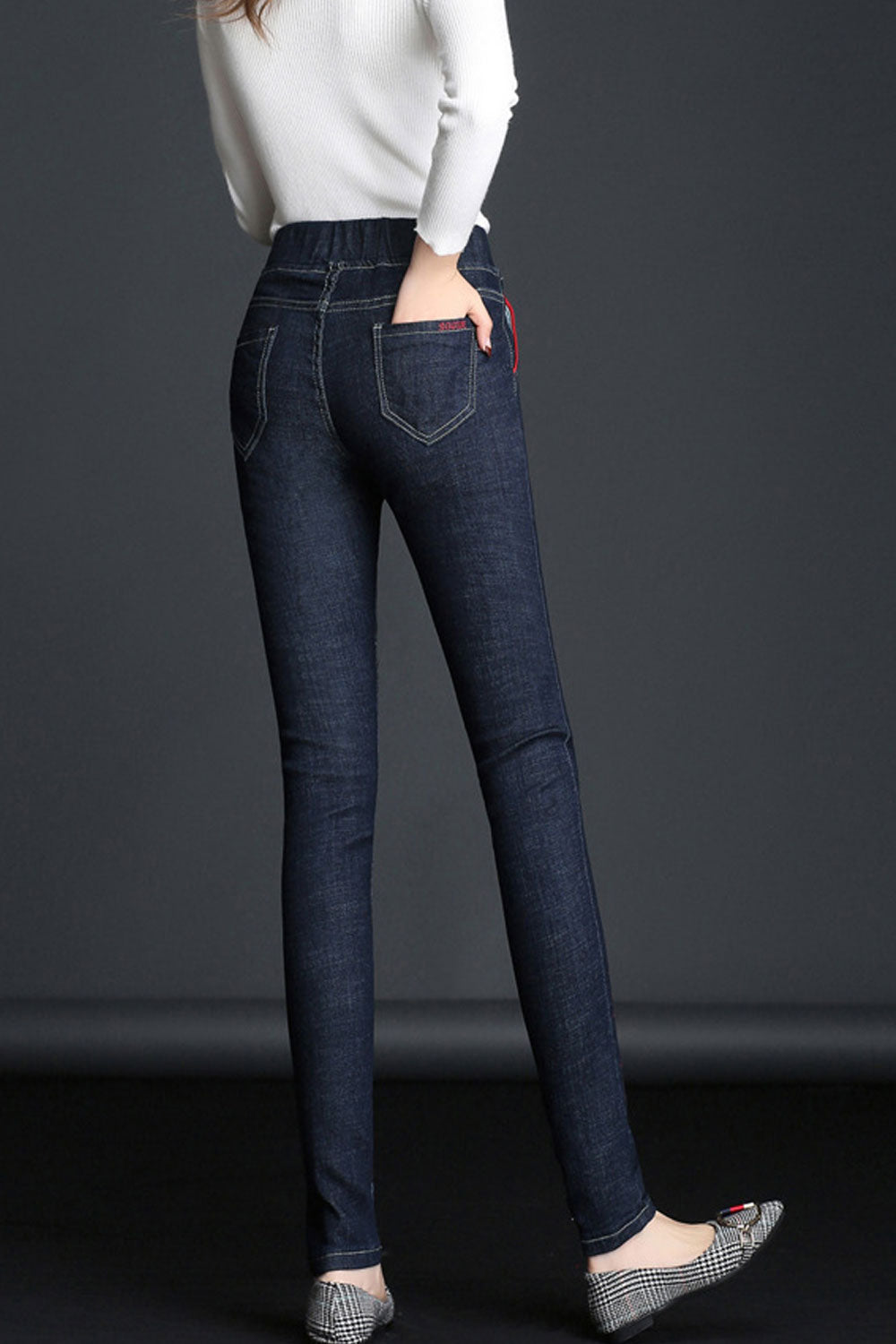 Women Elastic Waist Slim Jeans